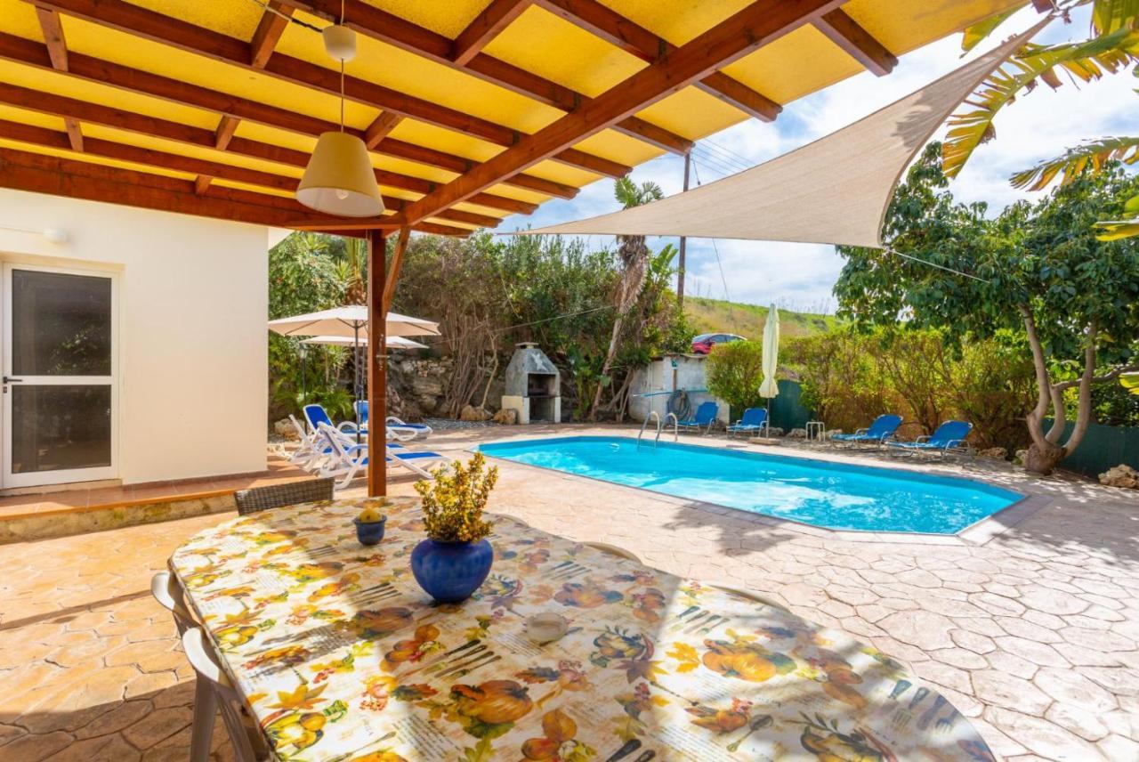 Villa Kleopatra Paphos Bagian luar foto