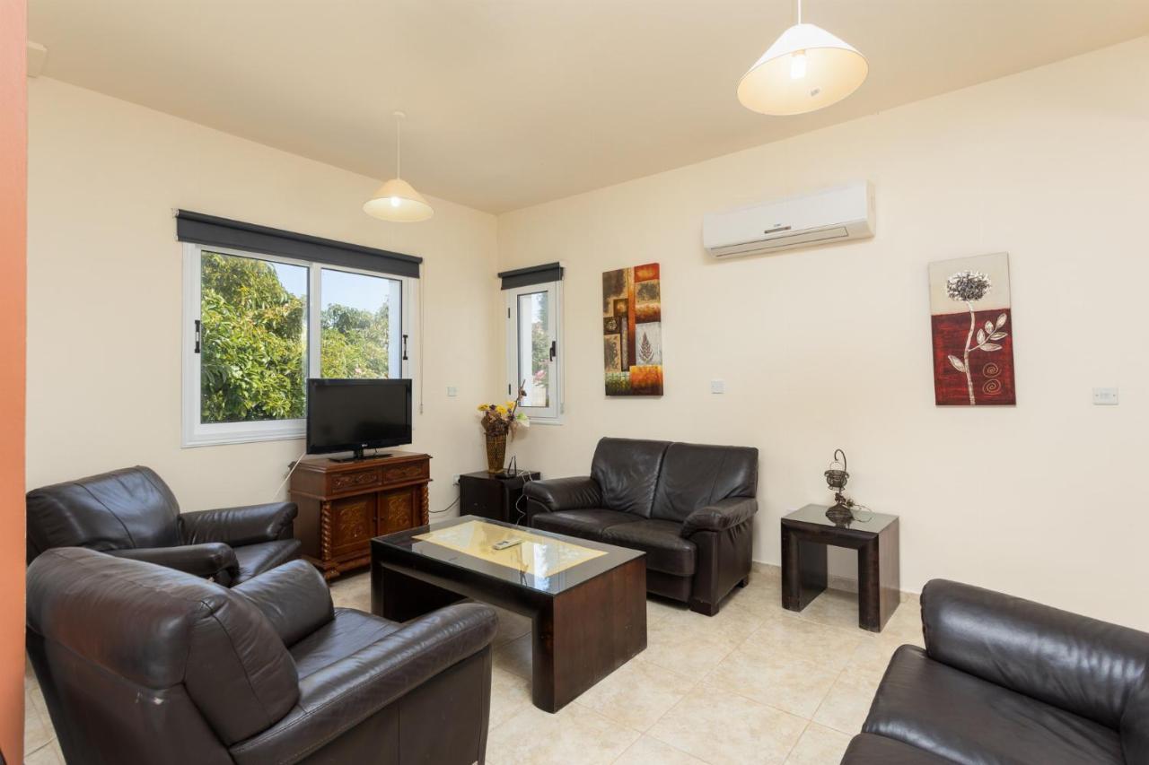 Villa Kleopatra Paphos Bagian luar foto