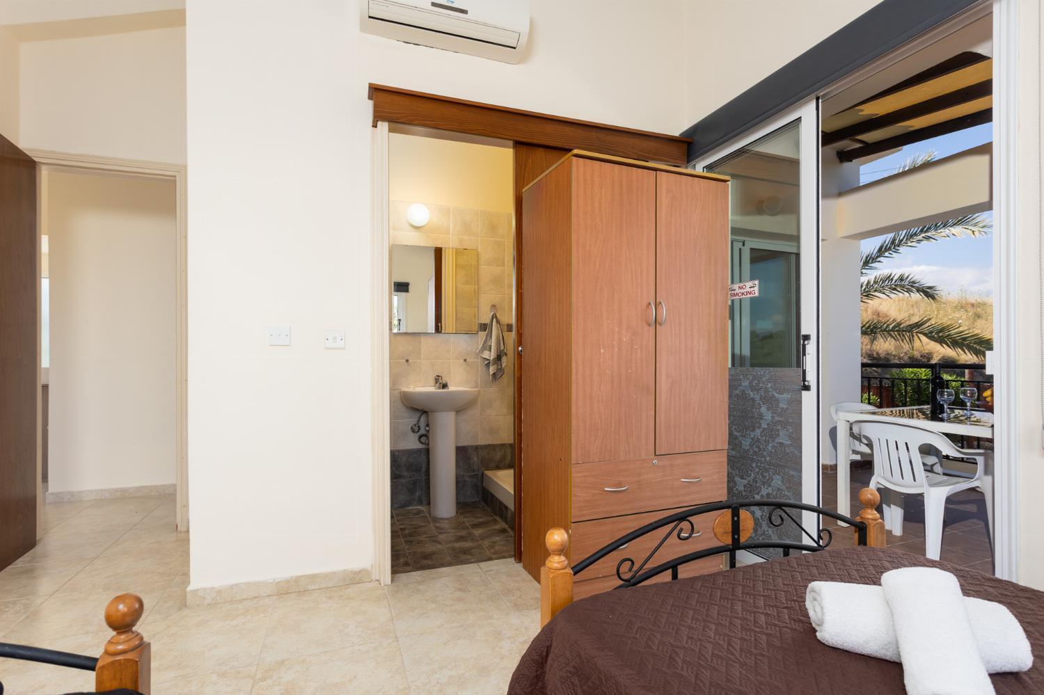 Villa Kleopatra Paphos Bagian luar foto